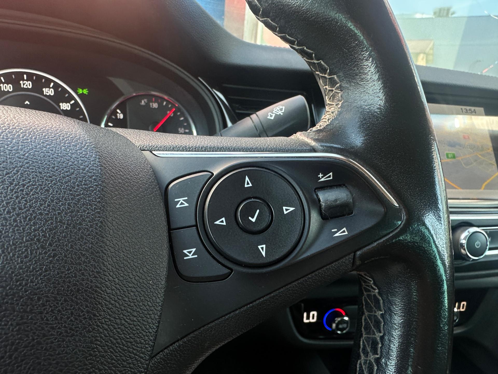 Opel-Insignia