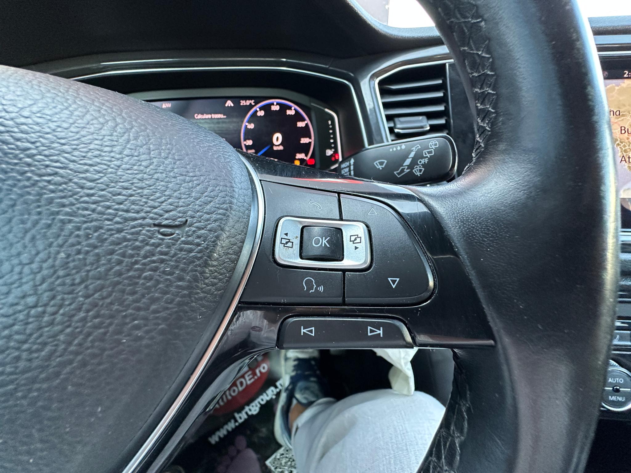 Volkswagen-T-Roc