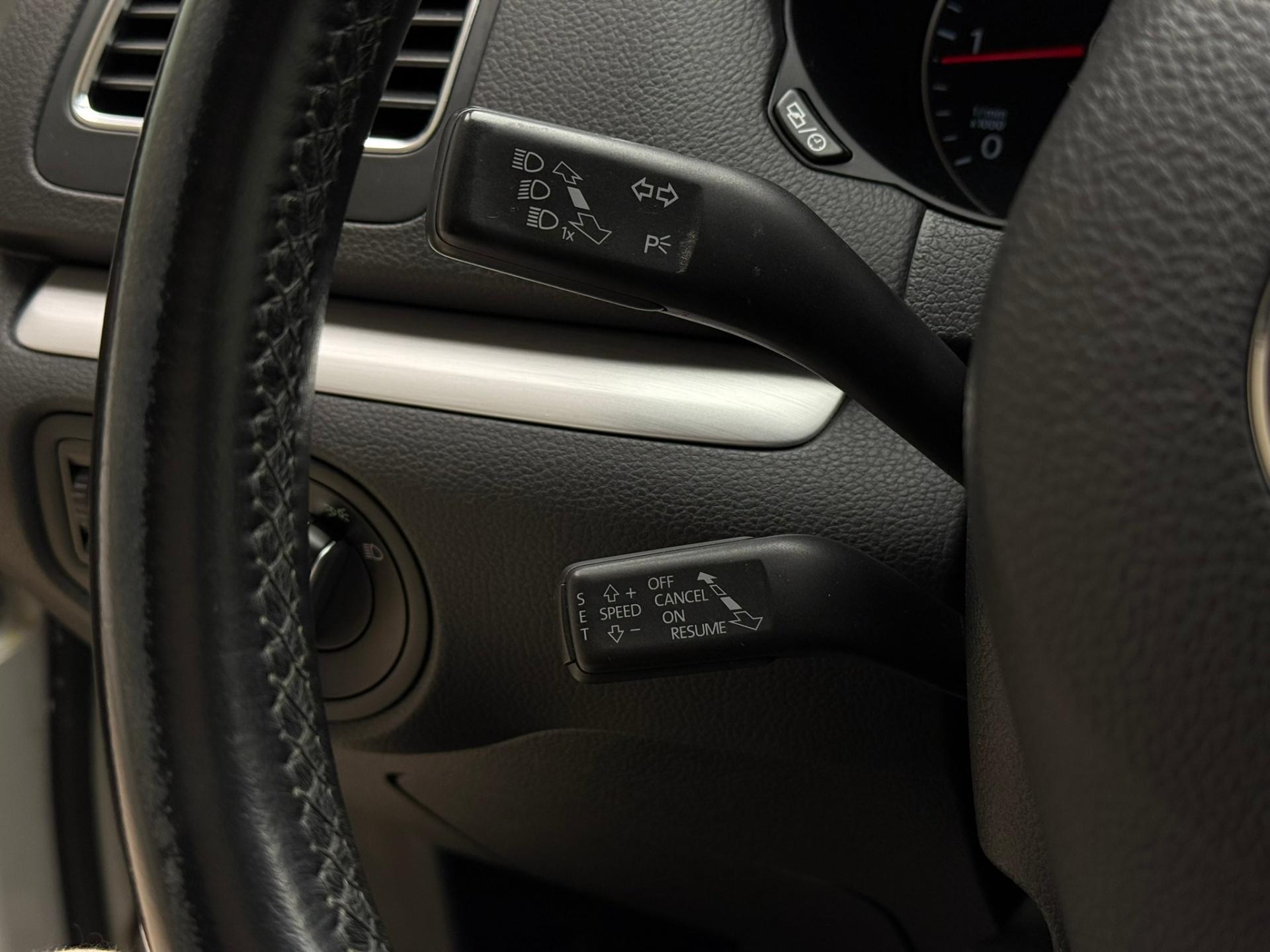 Volkswagen-Sharan