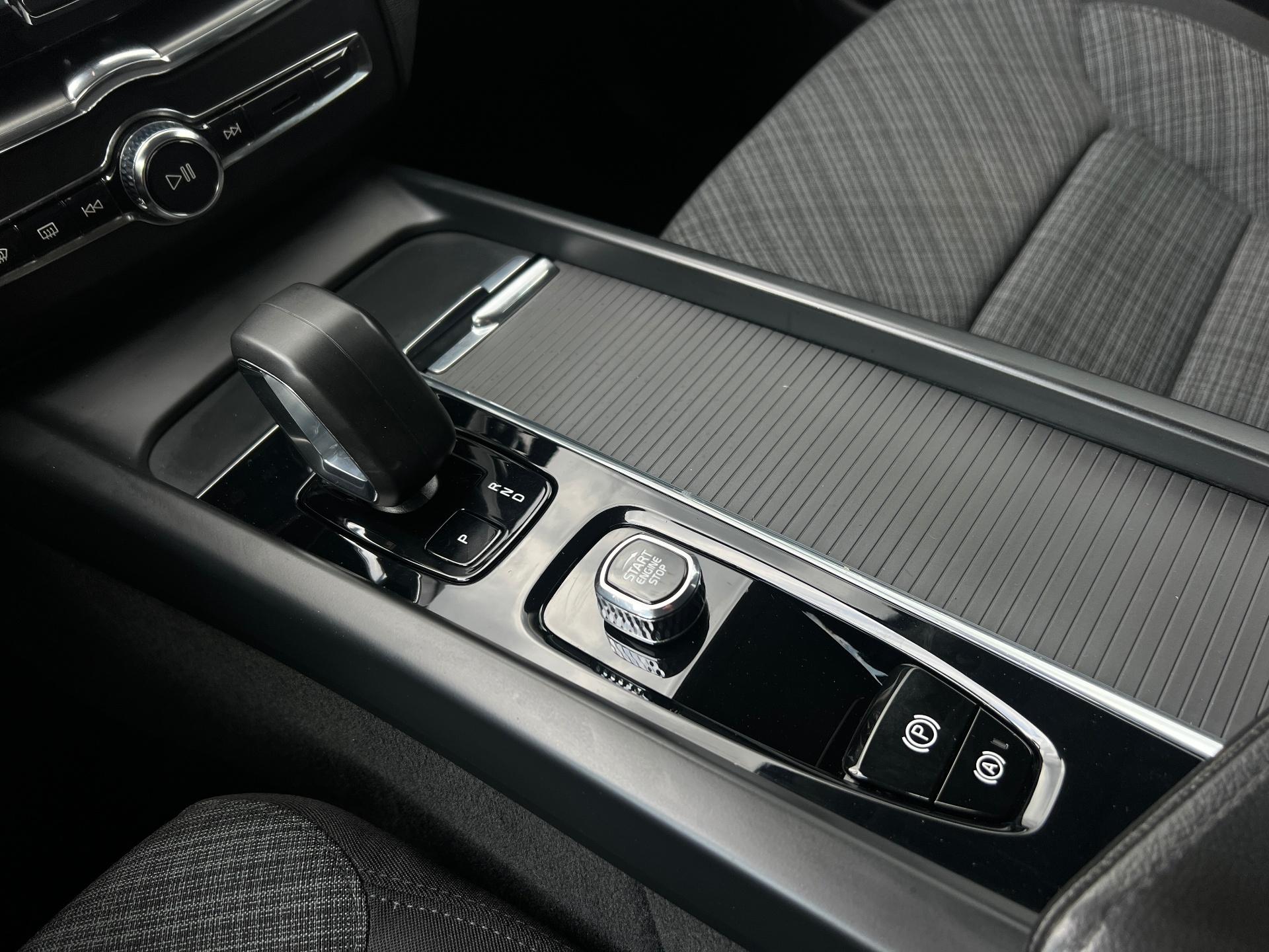 Volvo-XC 60