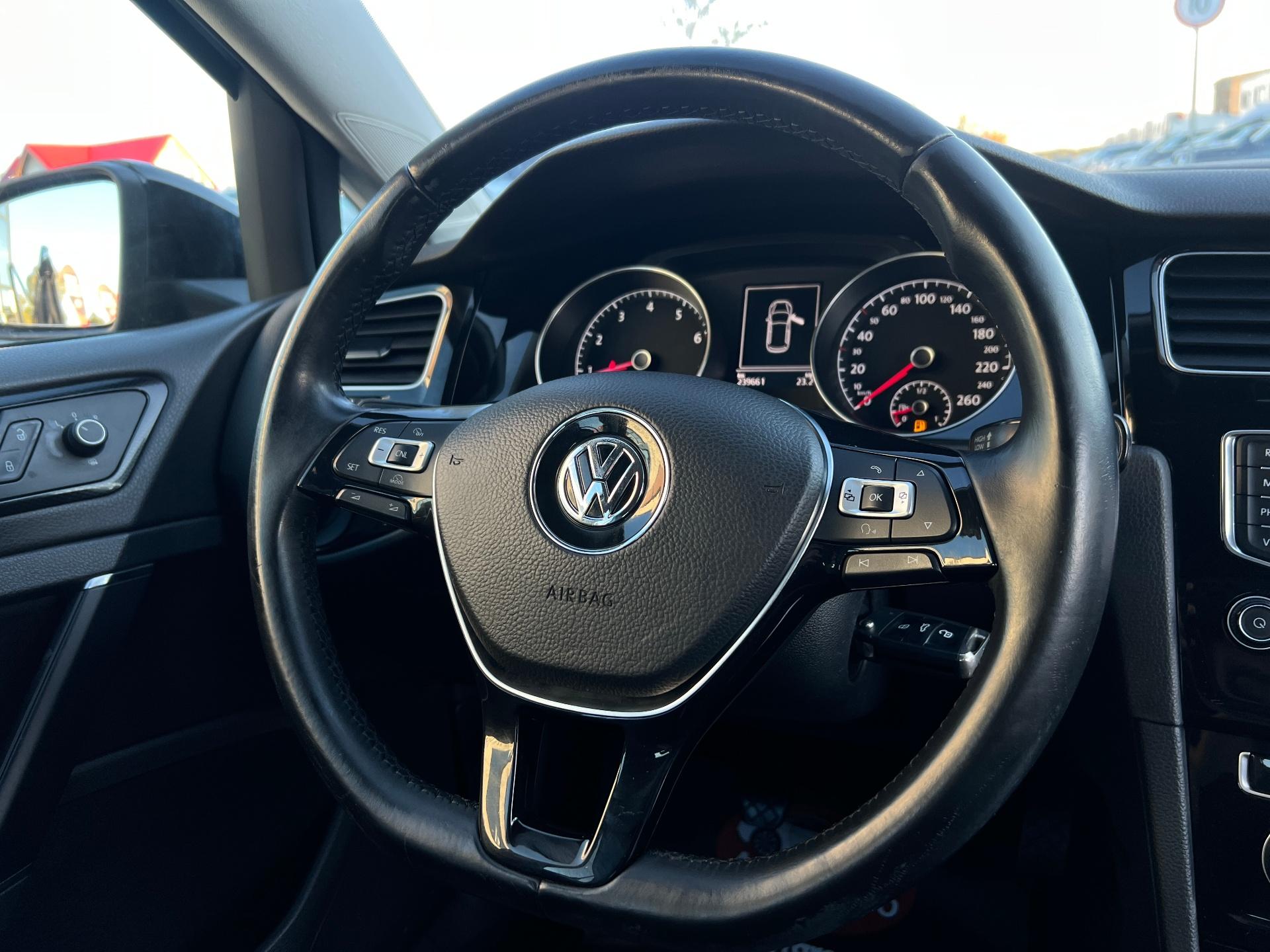Volkswagen-Golf