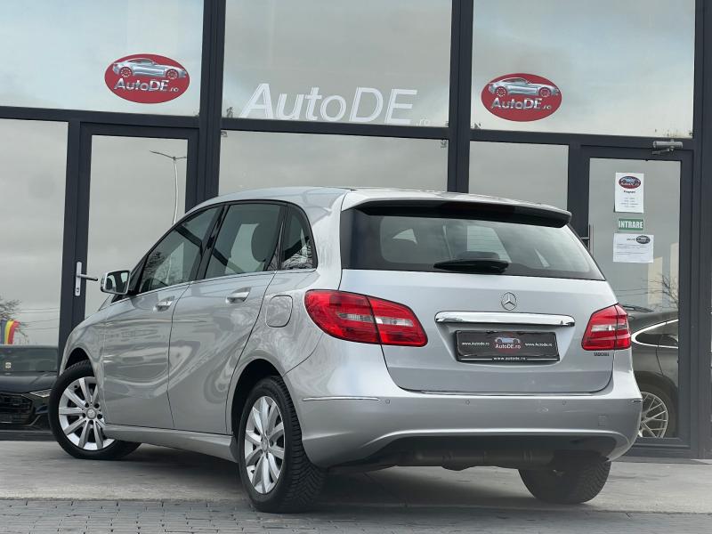 Mercedes-Benz B
