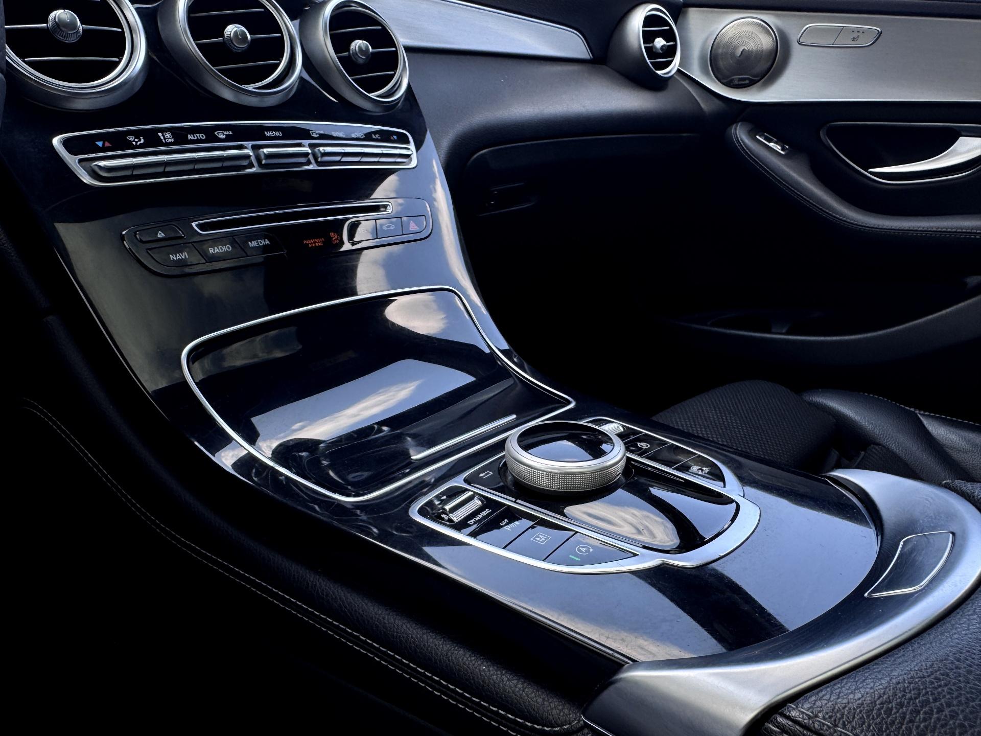 Mercedes-Benz-GLC