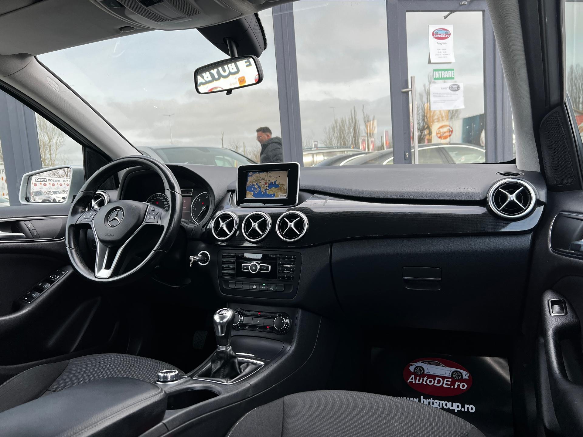 Mercedes-Benz B