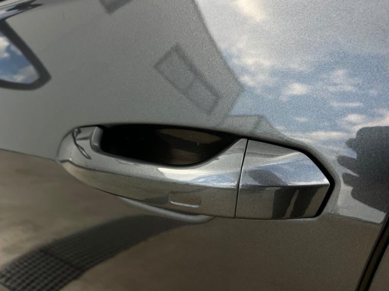 Car Thumb