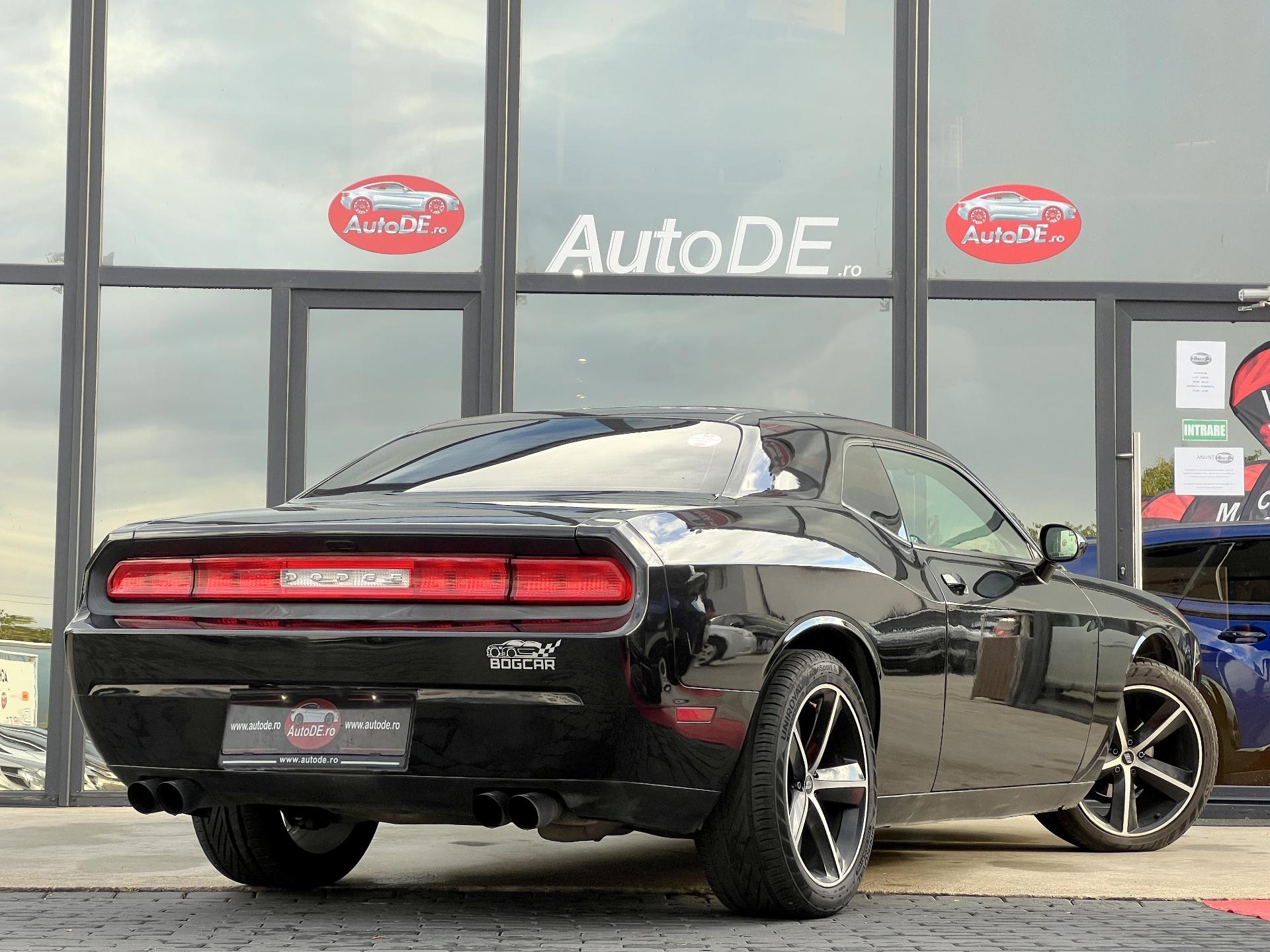 Dodge-Challenger