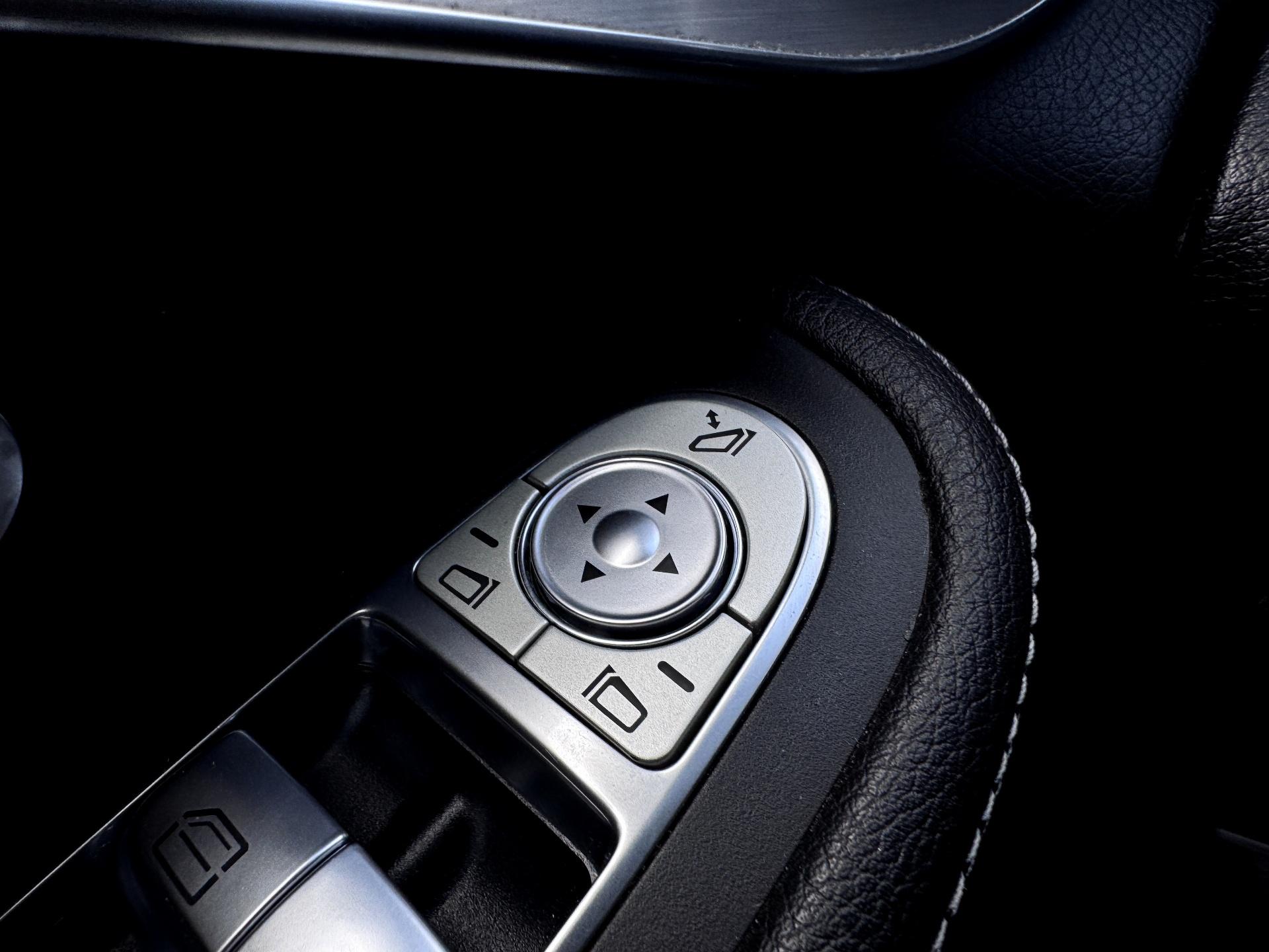 Mercedes-Benz-GLC