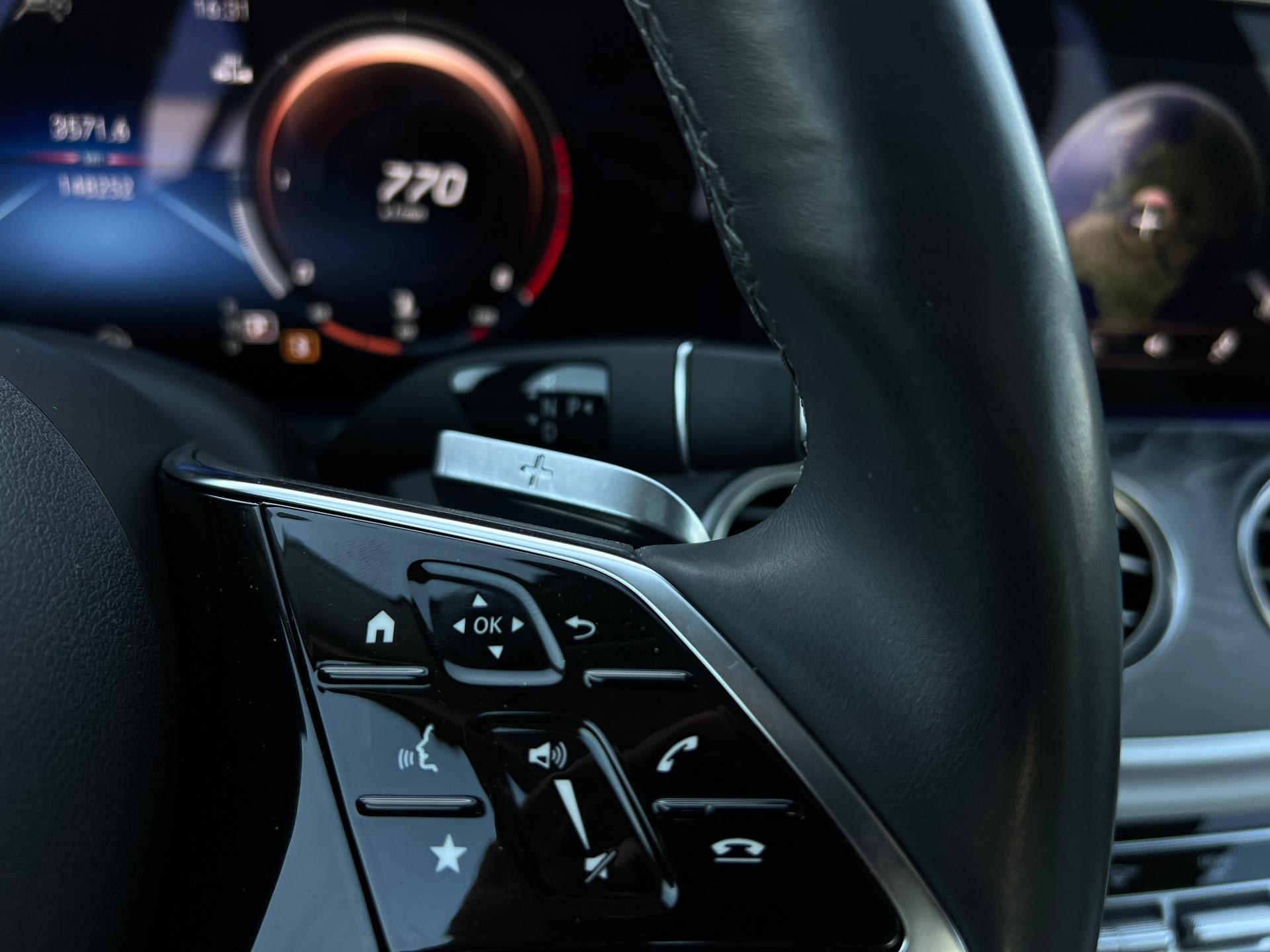 Mercedes-Benz-E