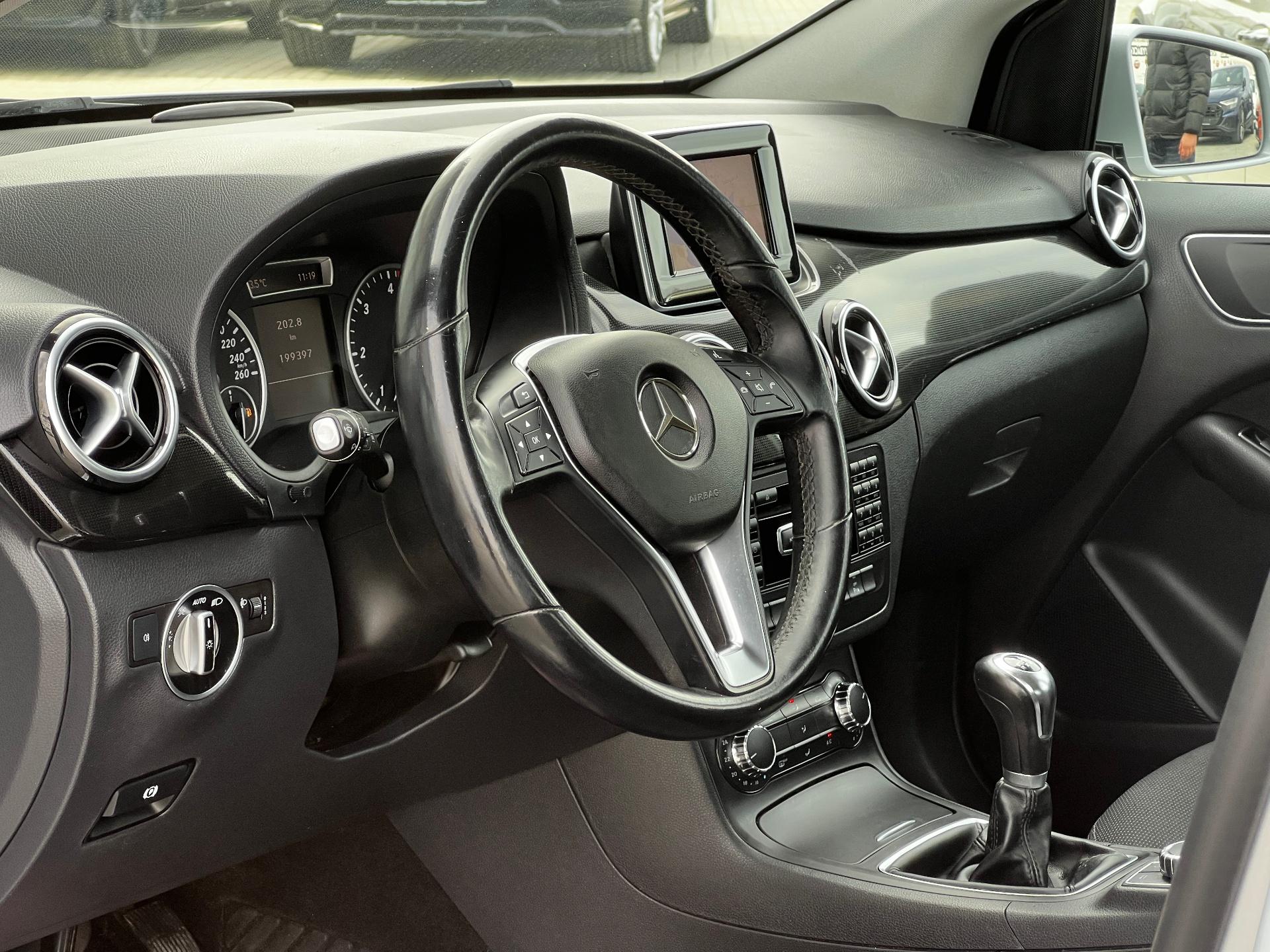 Mercedes-Benz-B