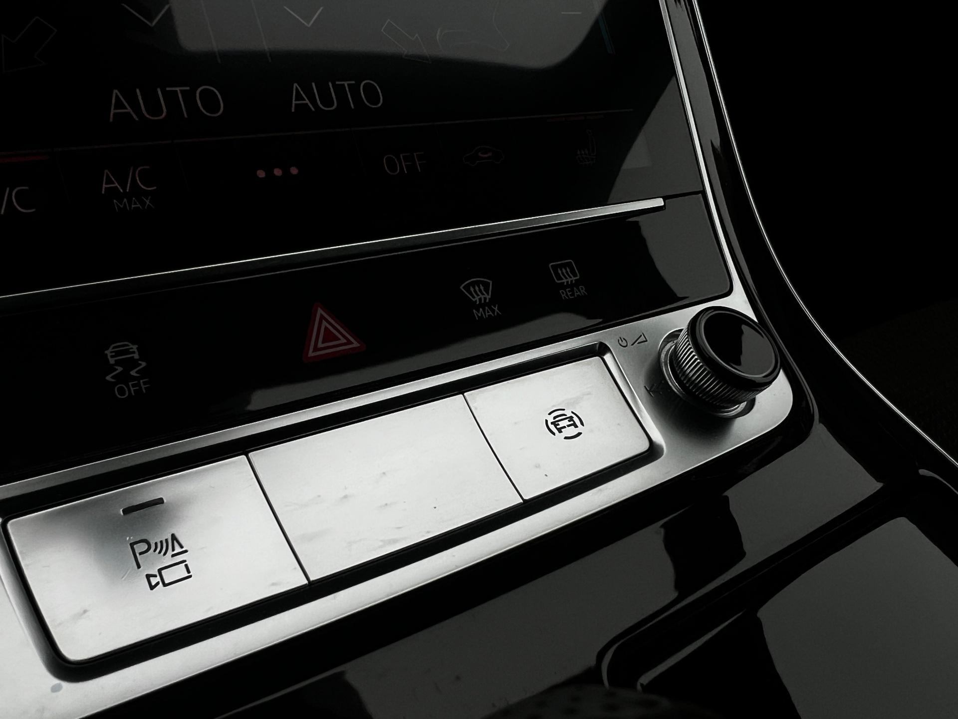 Audi-Q8