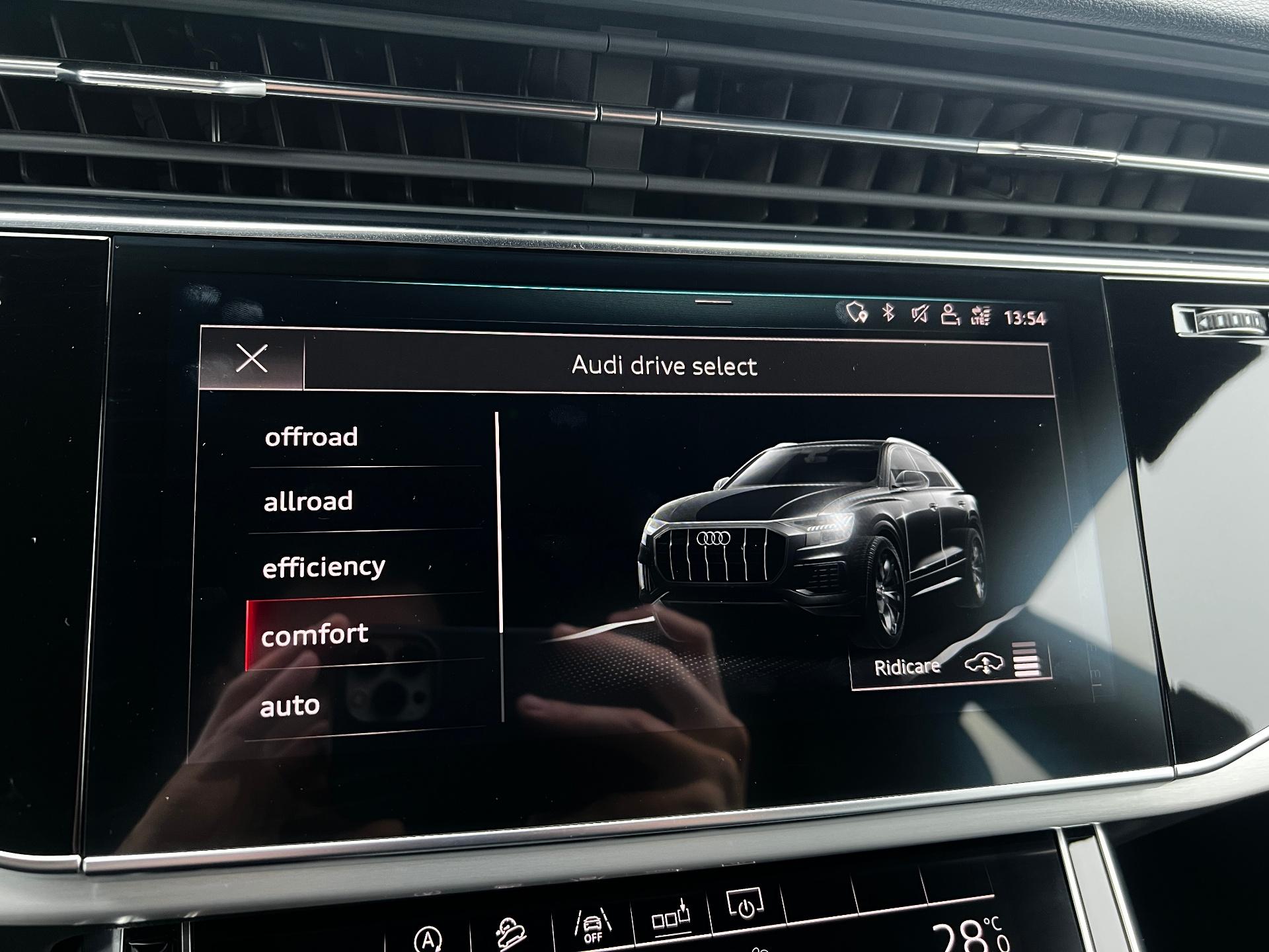 Audi-Q8