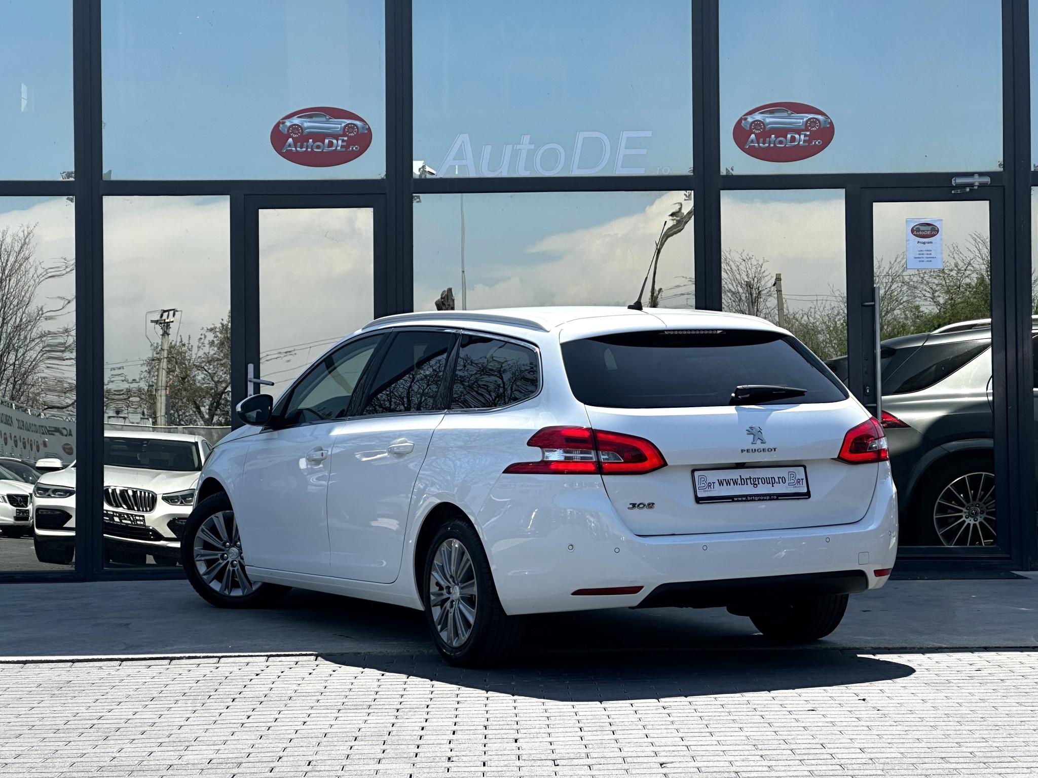 Peugeot-308