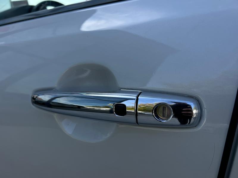 Car Thumb