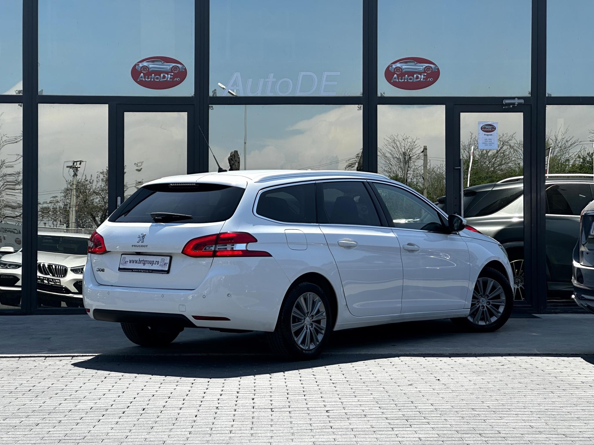 Peugeot-308
