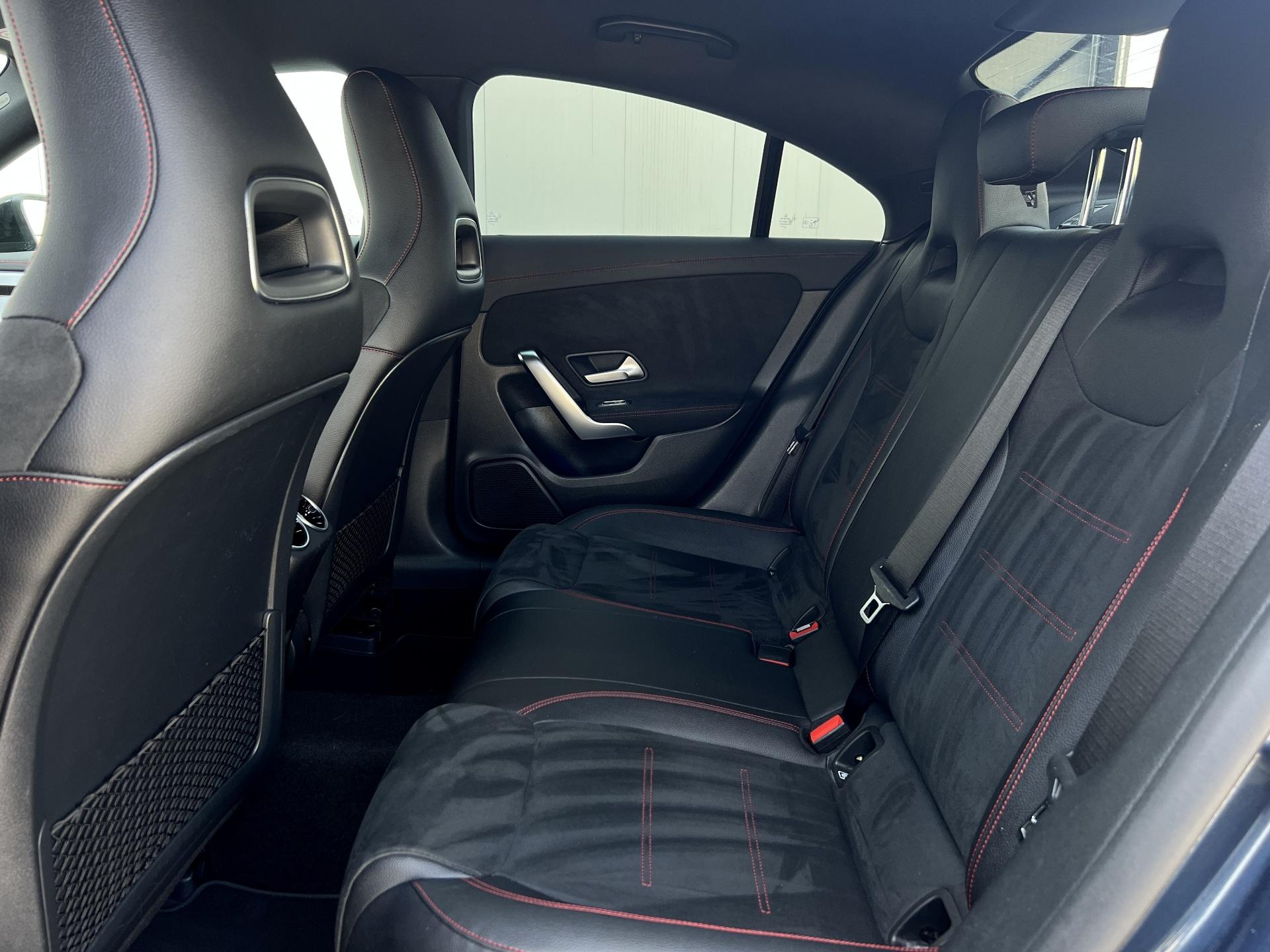 Mercedes-Benz-CLA 250