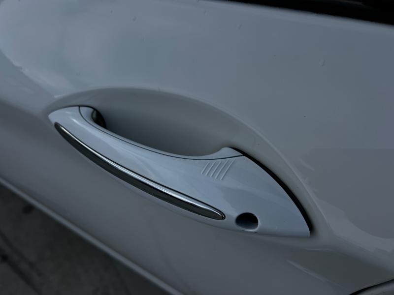 Car Thumb
