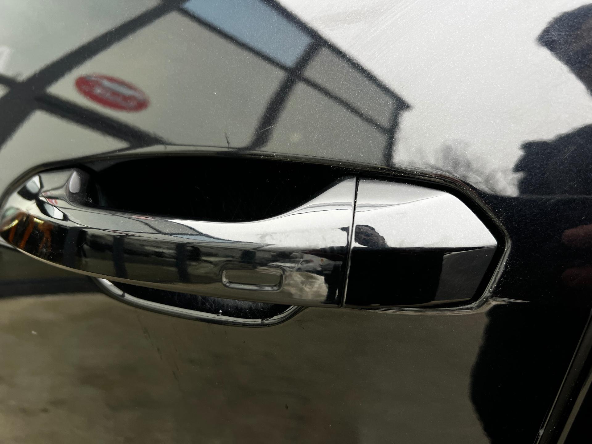 Audi-Q8