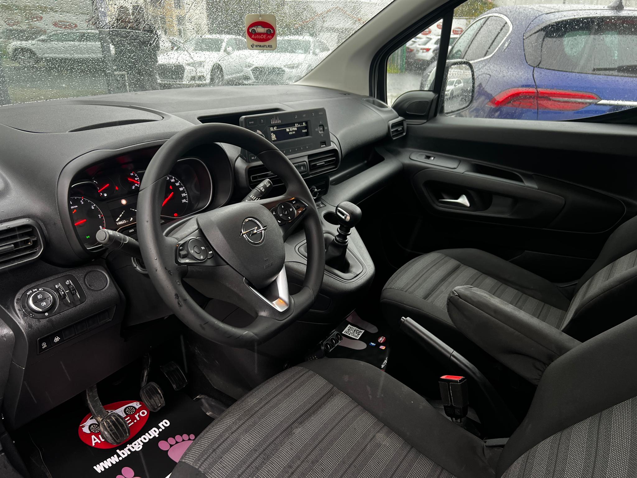 Opel-Combo
