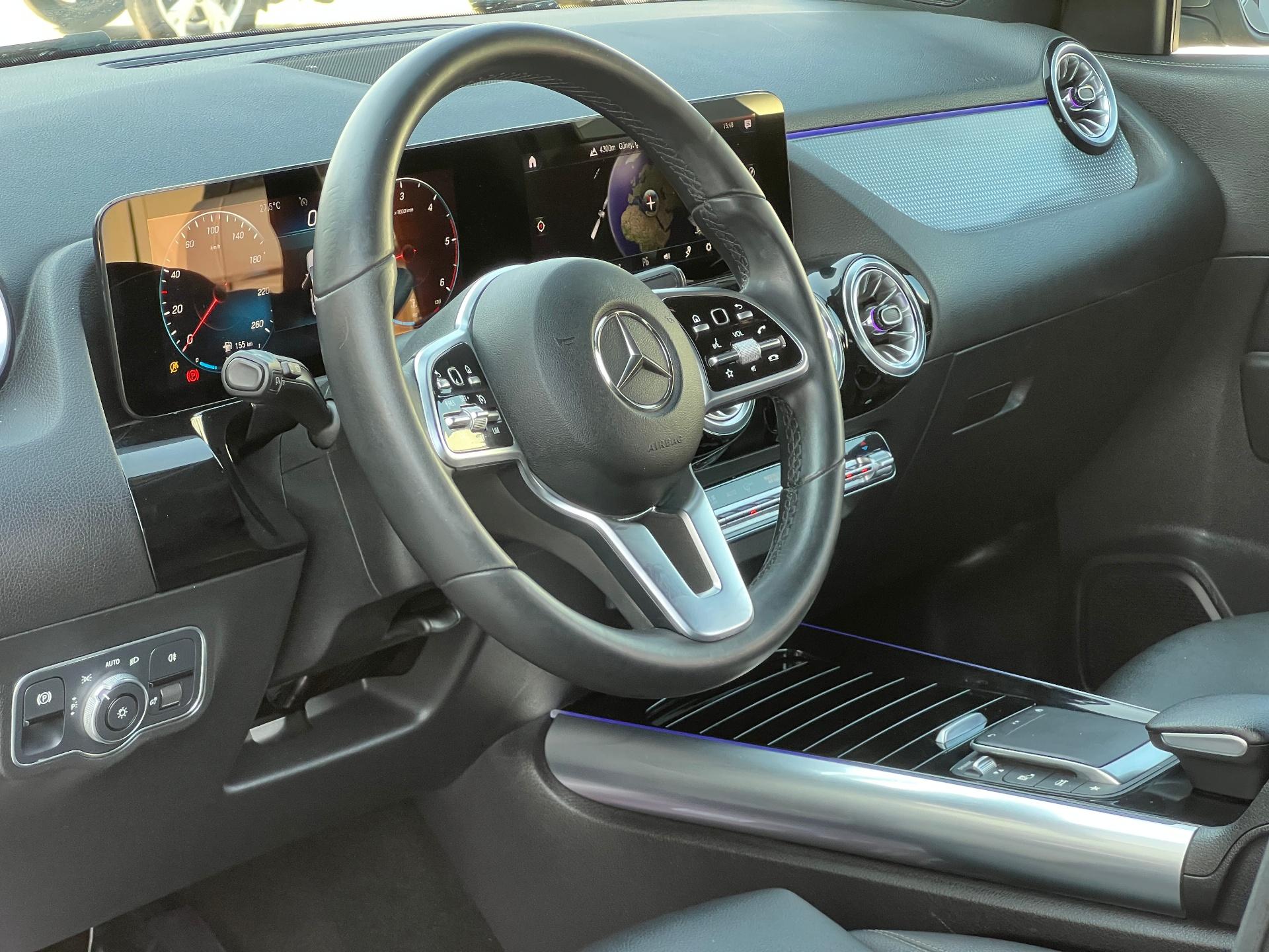 Mercedes-Benz-GLA