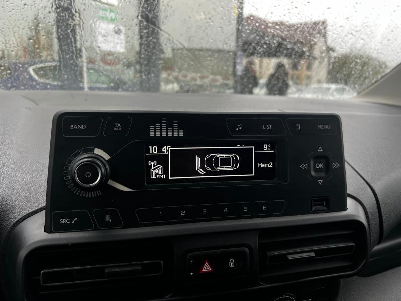 Car Thumb
