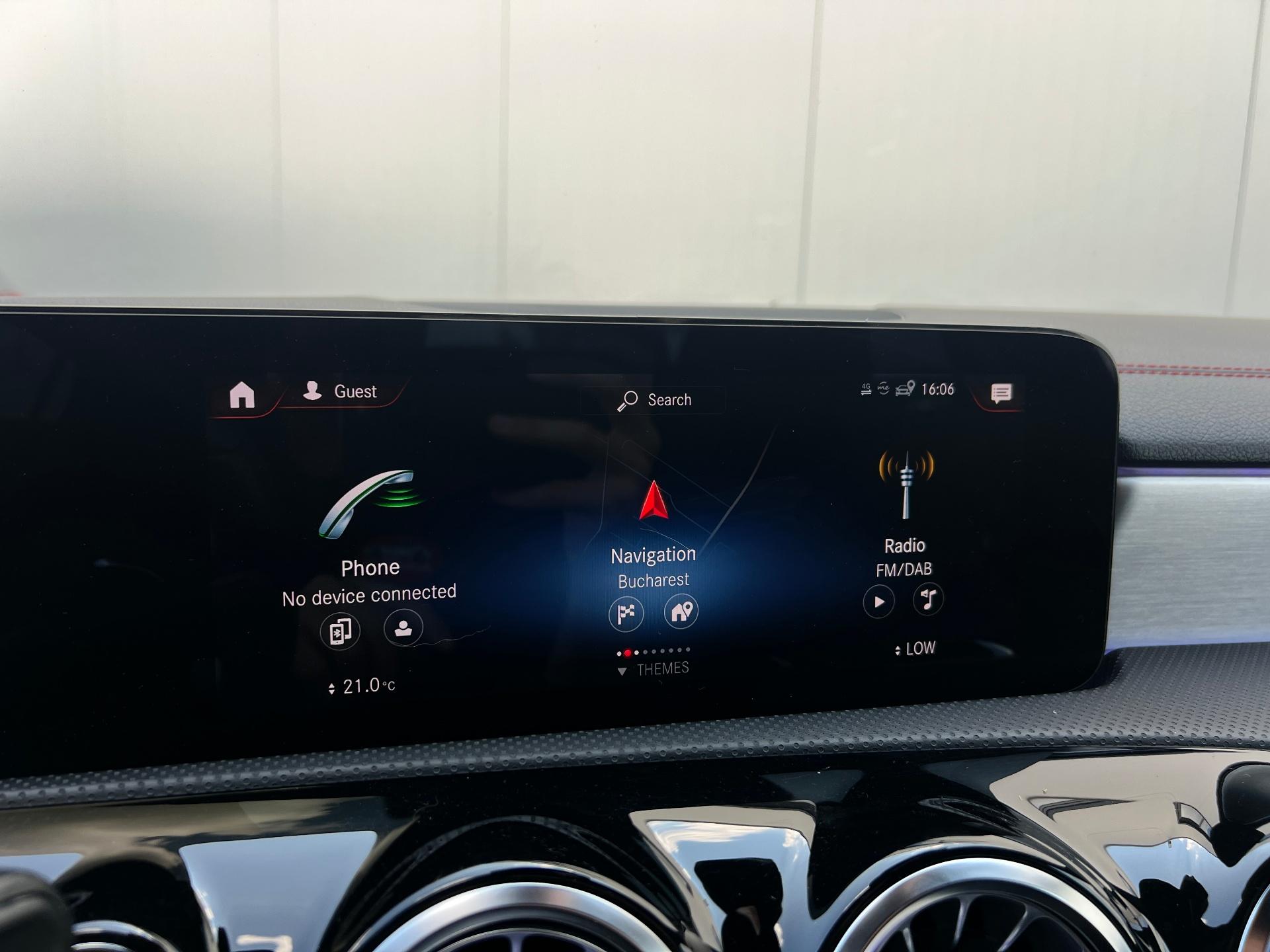 Mercedes-Benz-CLA 250