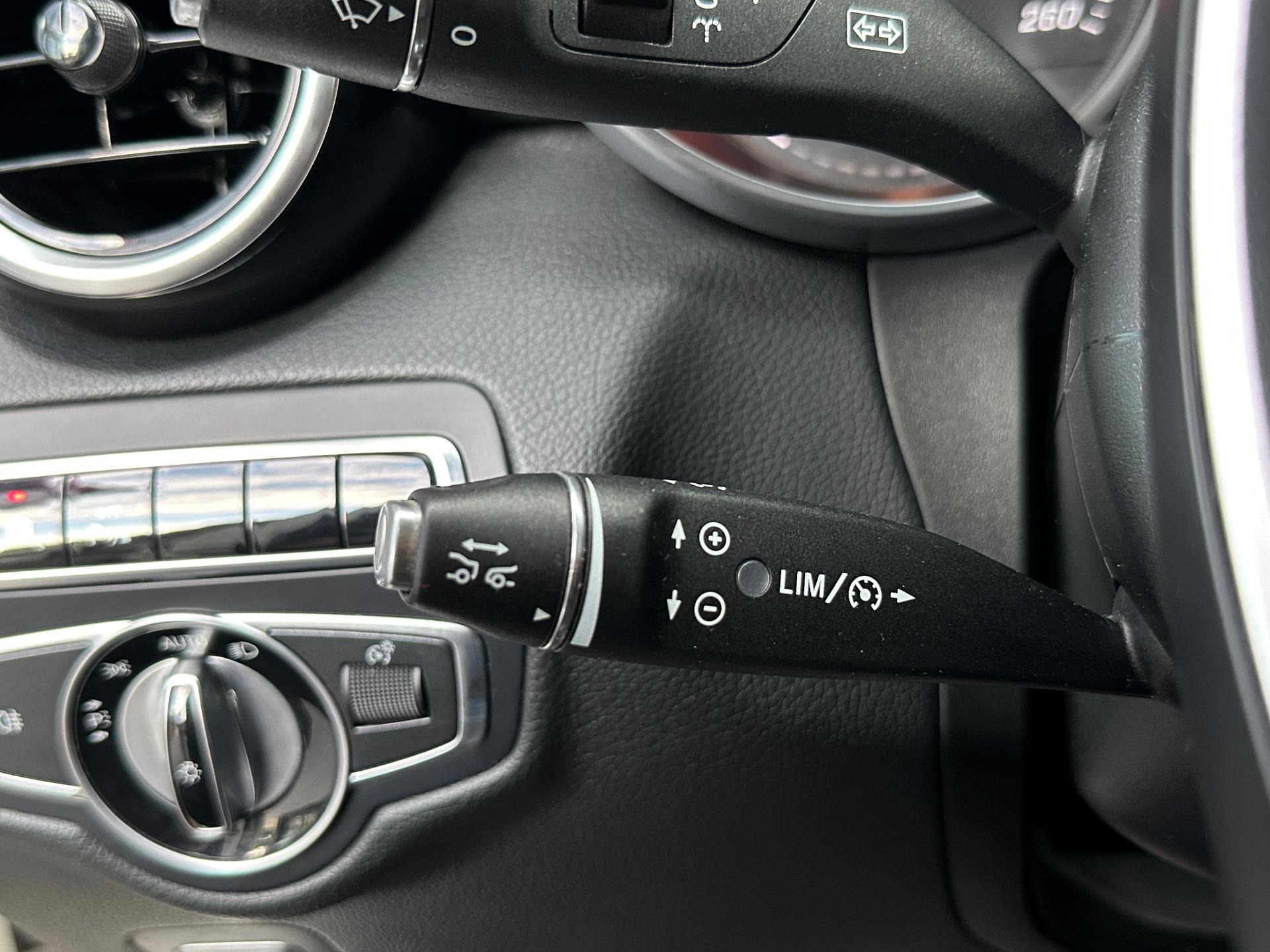 Mercedes-Benz-GLC