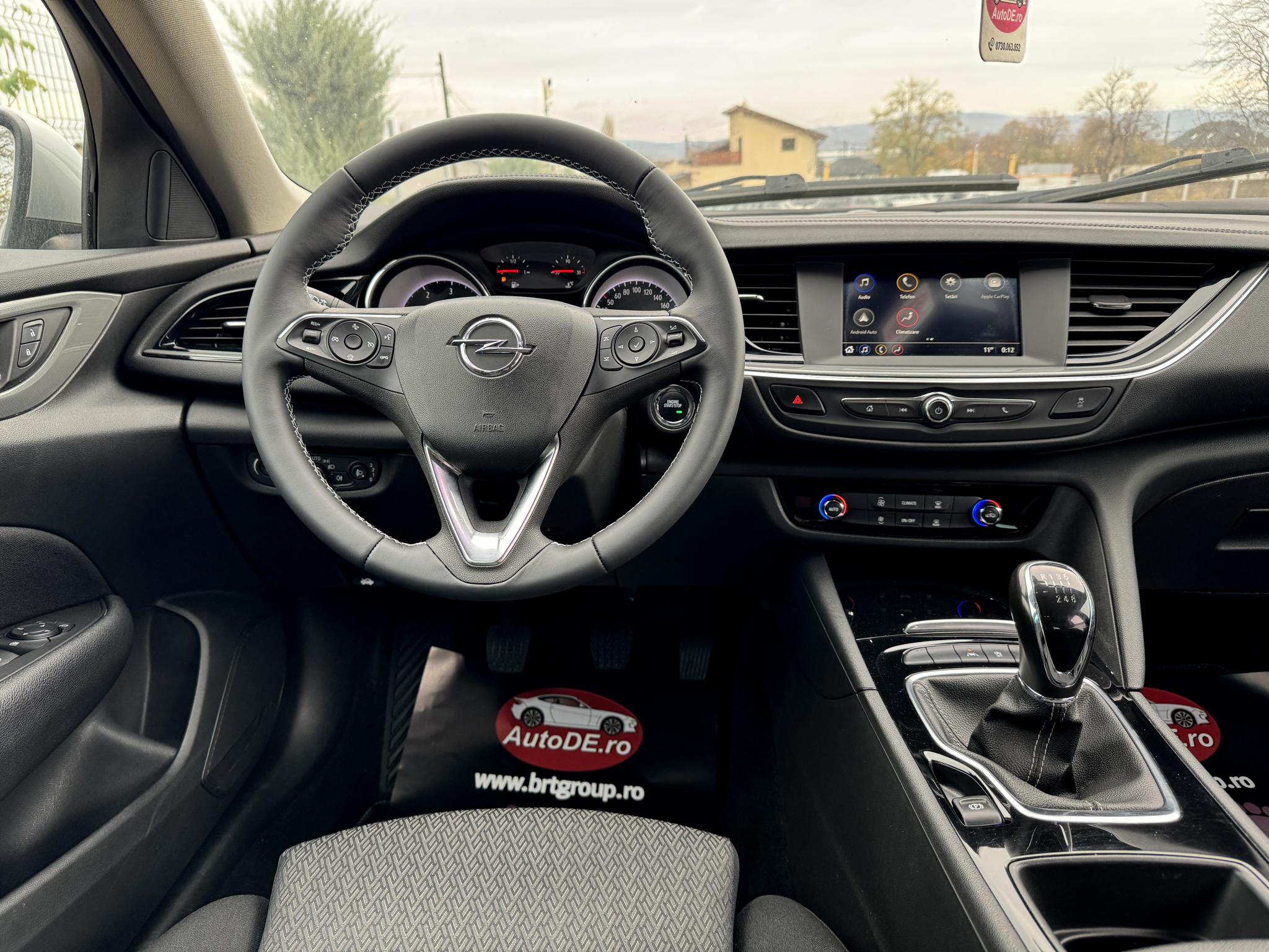 Opel-Insignia
