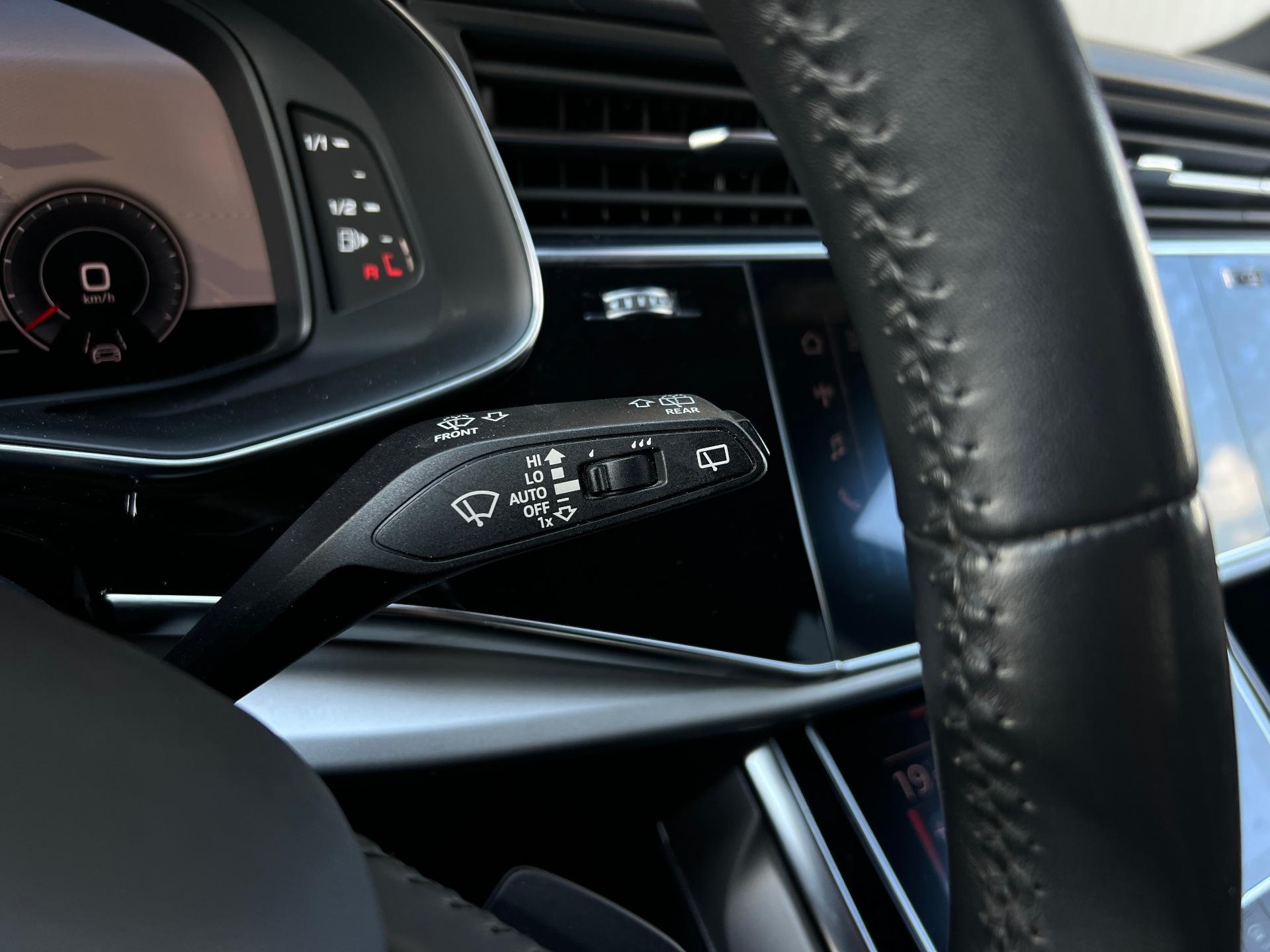 Audi-Q8