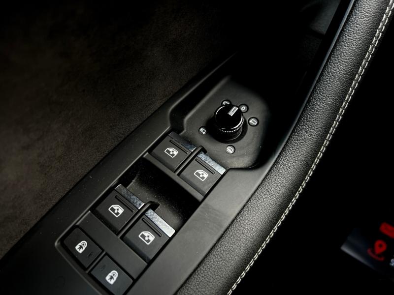 Car Thumb