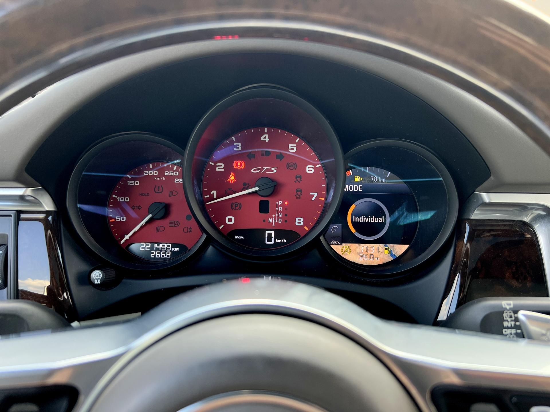 Porsche-Macan