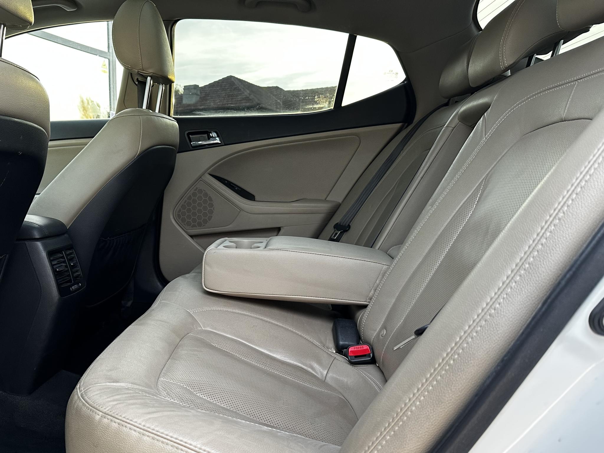 Kia-Optima