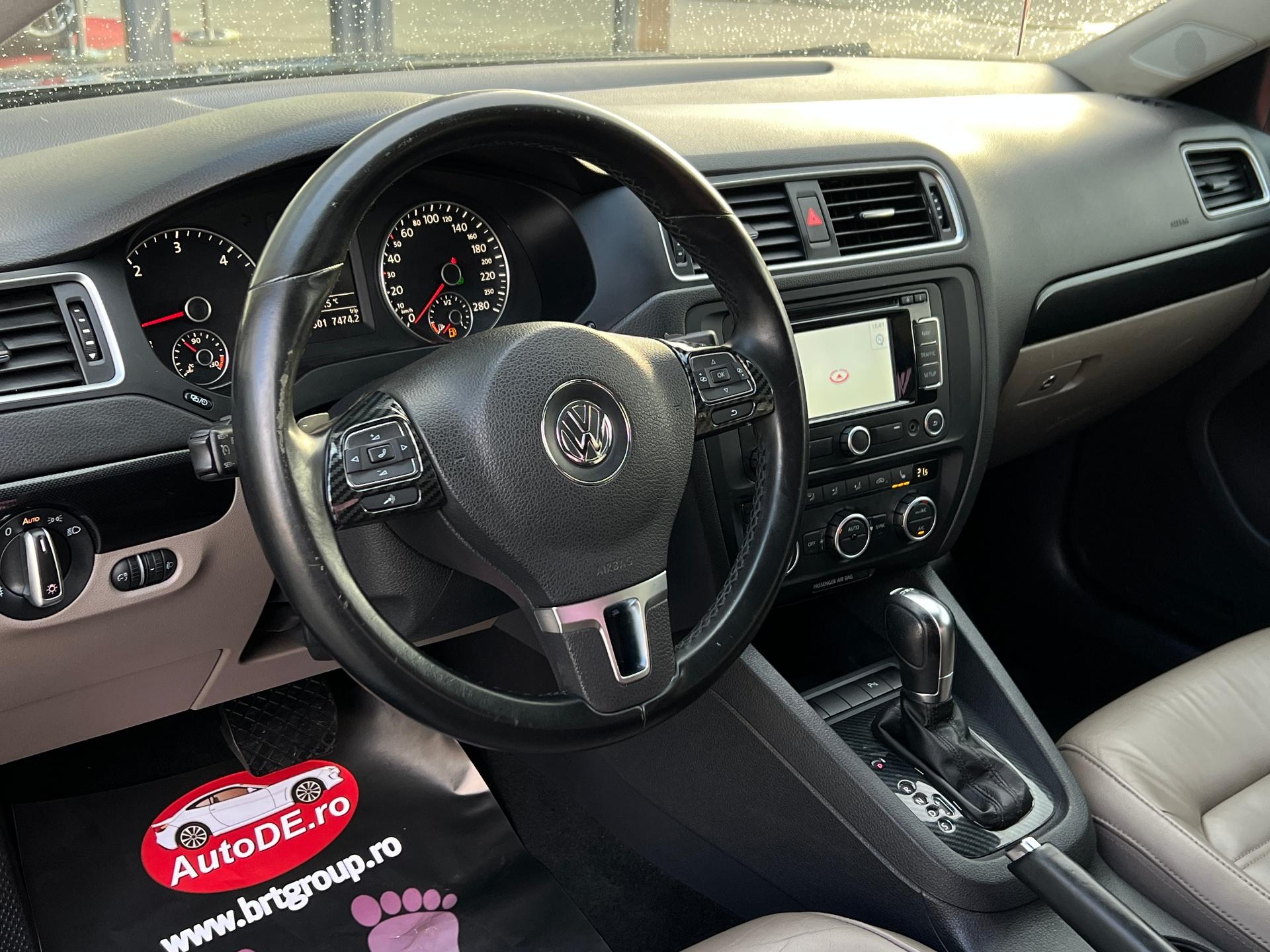 Volkswagen-Jetta