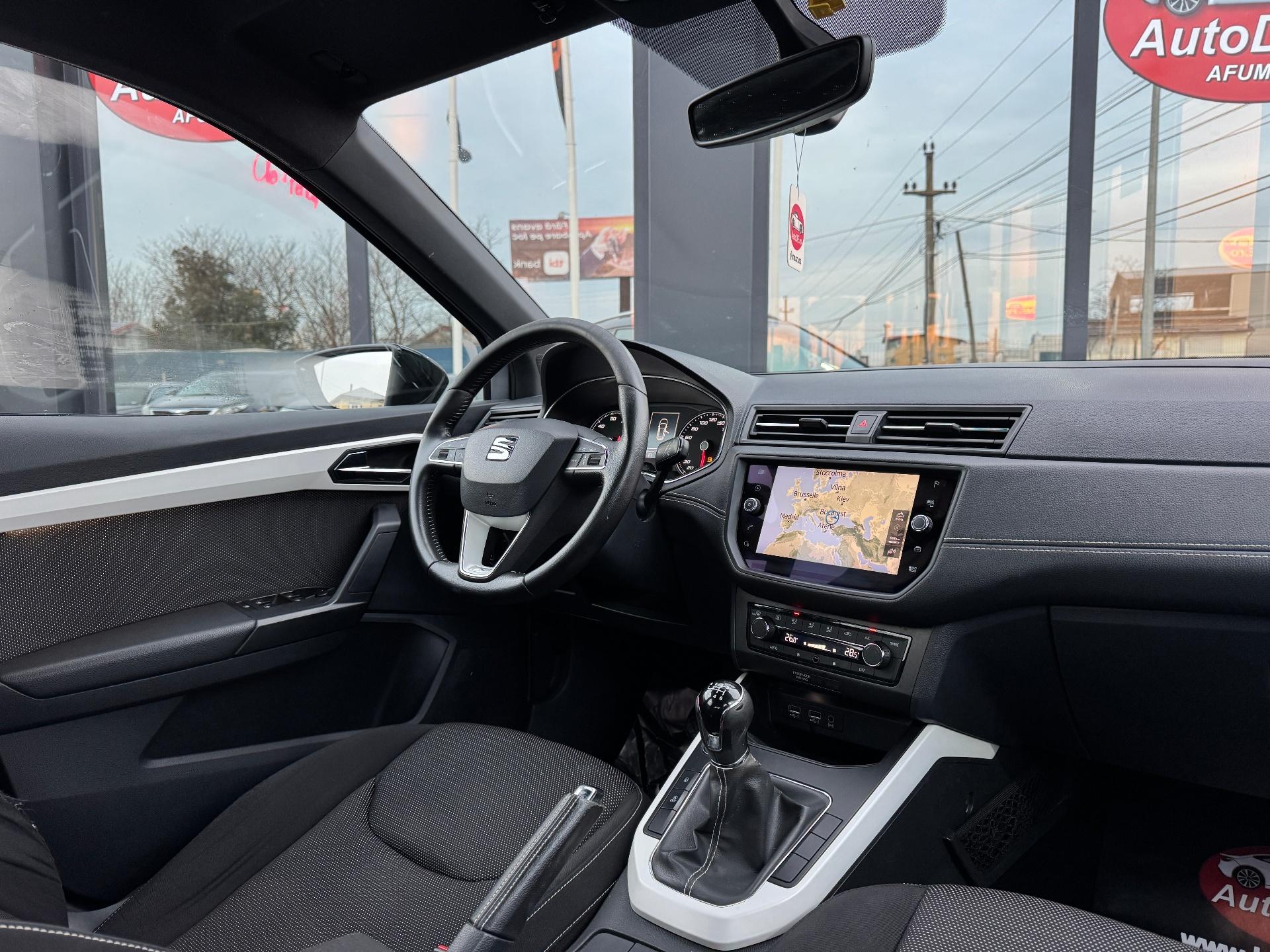 Seat Arona