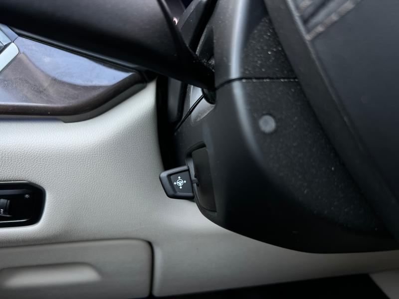 Car Thumb