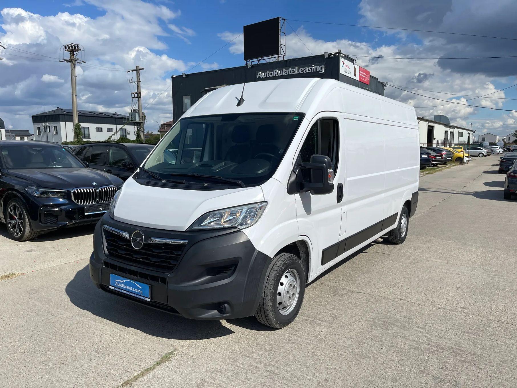 Opel Movano