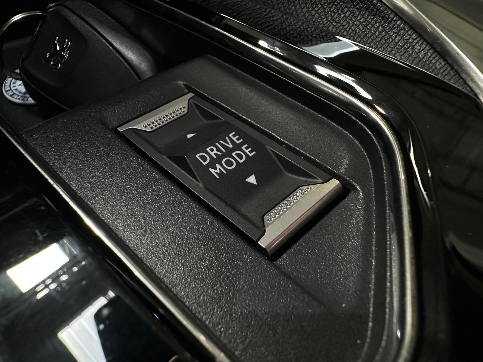 Peugeot 3008 2020 - imagine 32
