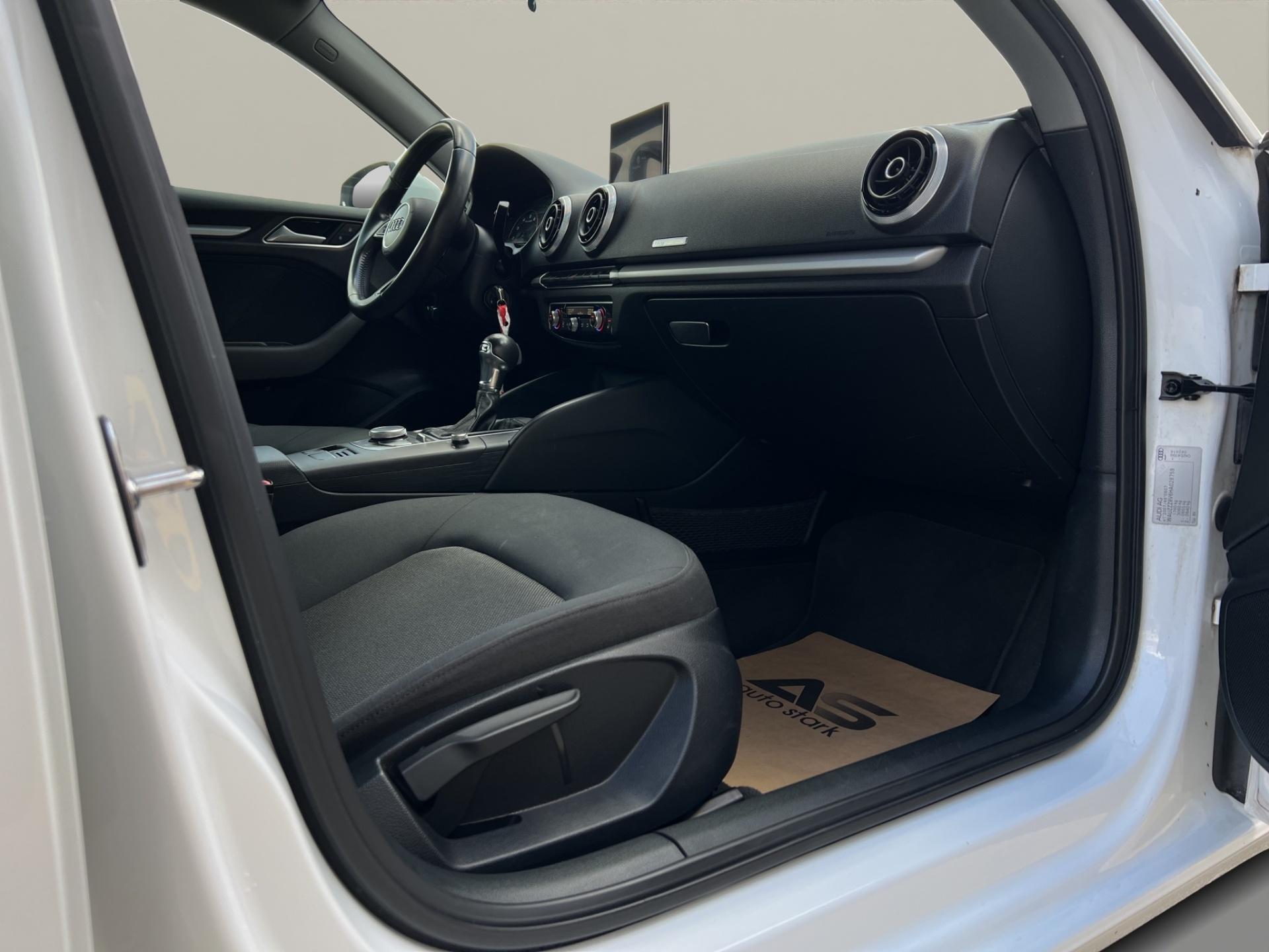 Audi A3 Sportback 2016 - imagine 21