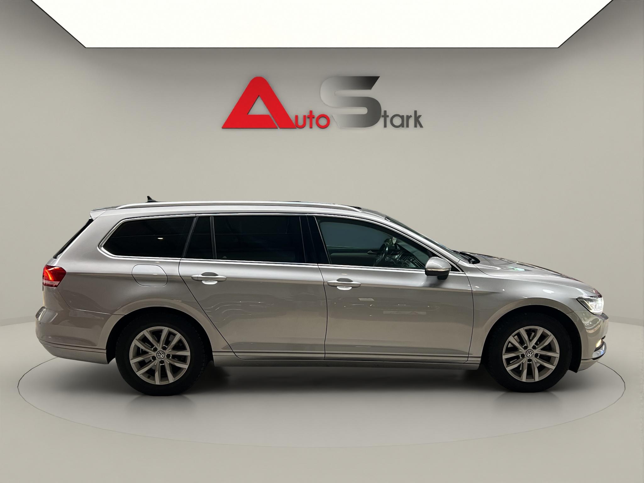 Volkswagen Passat 2016 - imagine 13
