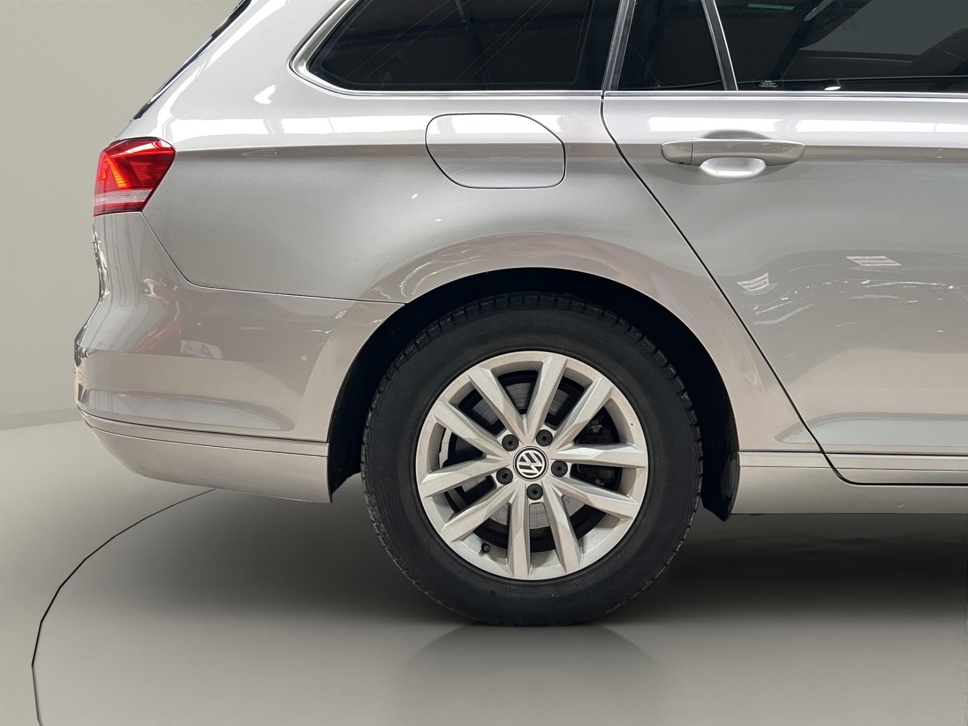 Volkswagen Passat 2016 - imagine 41