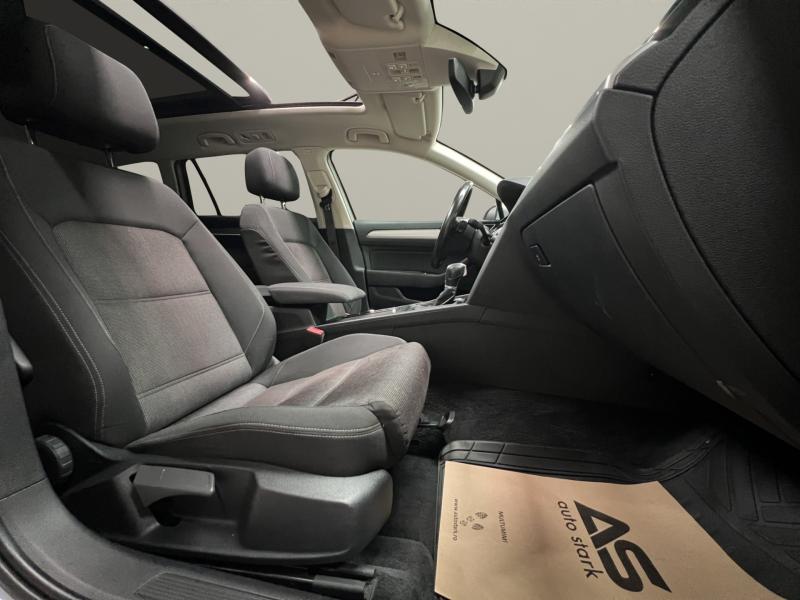 Volkswagen Passat 2016 - miniatură 22