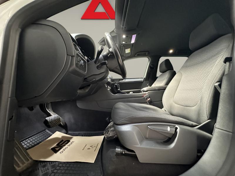 Volkswagen Touareg 2017 - miniatură 16