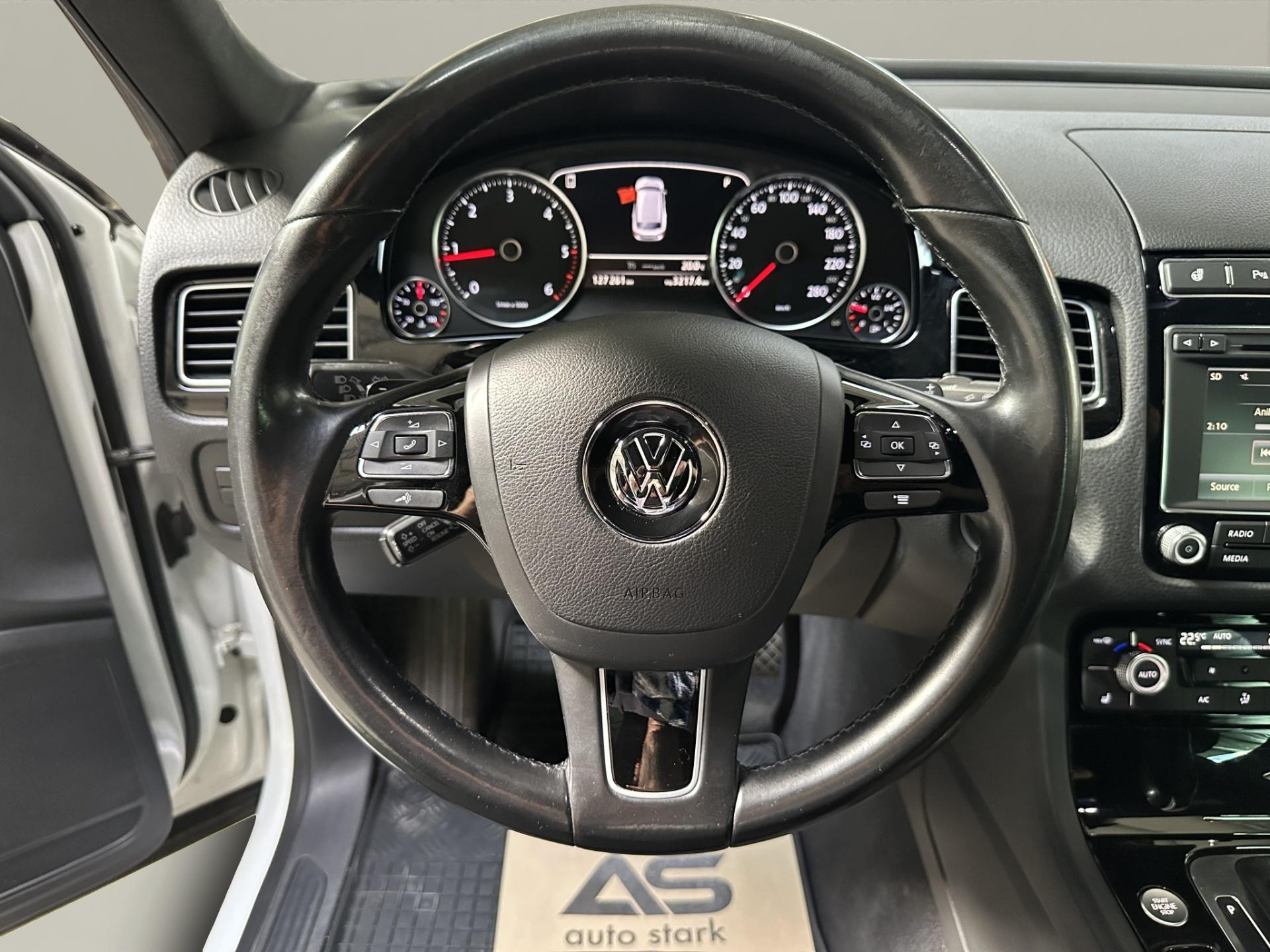 Volkswagen Touareg 2017 - imagine 26