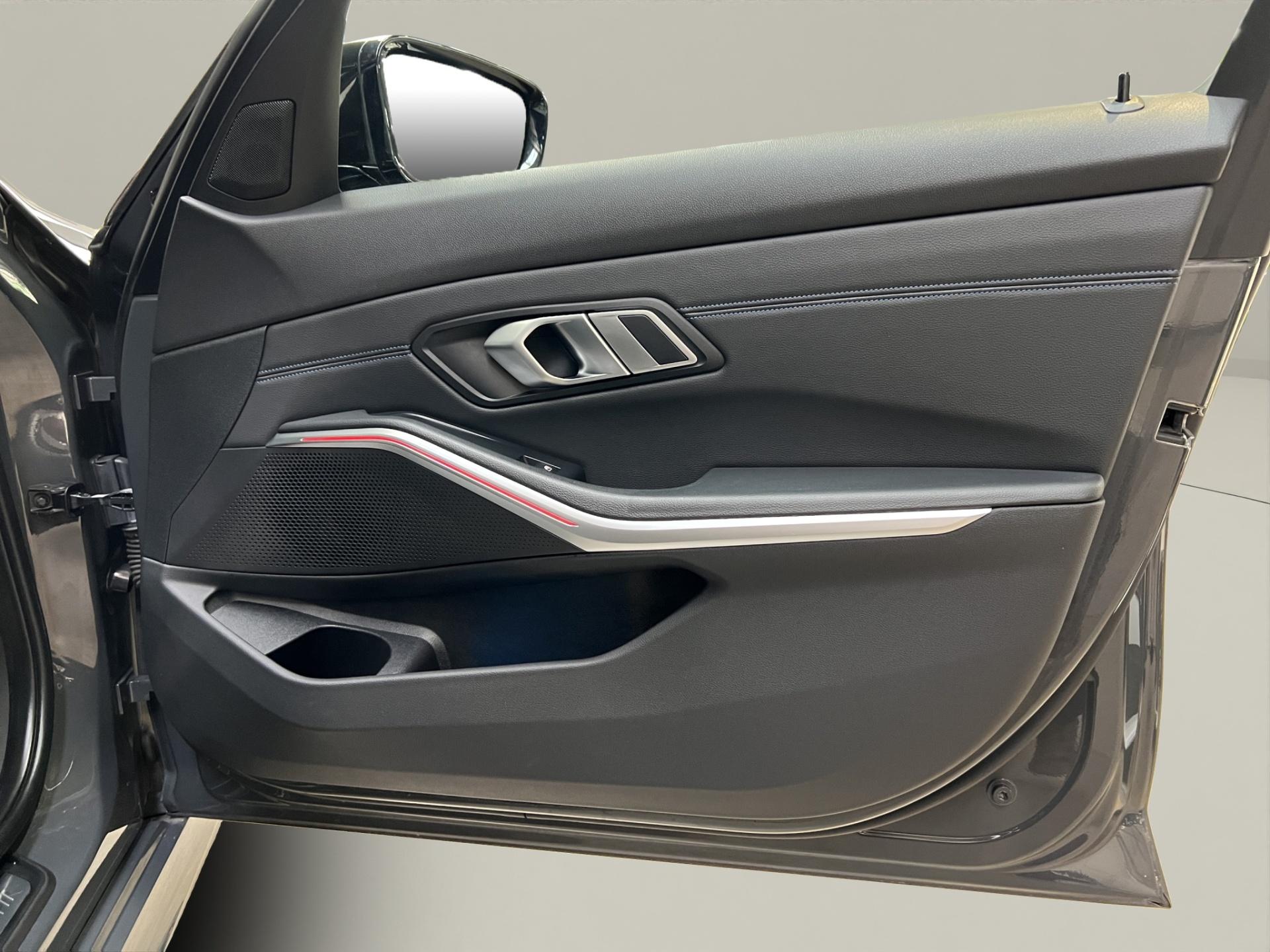 BMW Seria 3 2020 - imagine 20