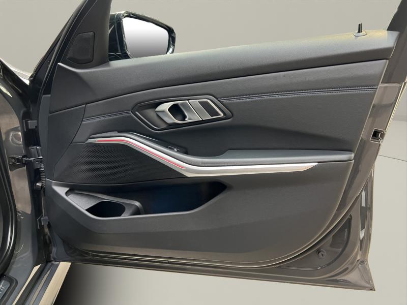 BMW Seria 3 2020 - miniatură 20