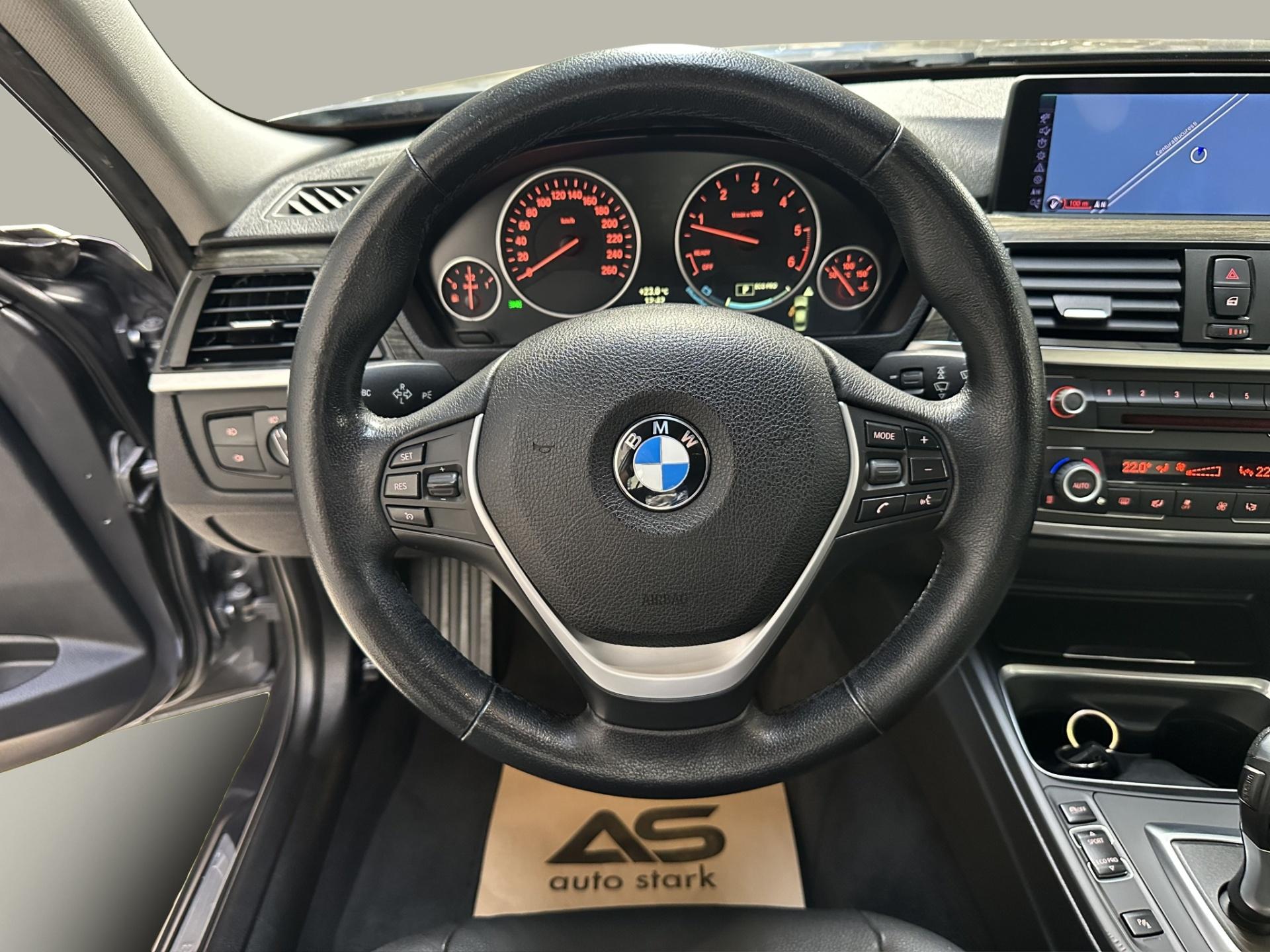 BMW Seria 3 2012 - imagine 25