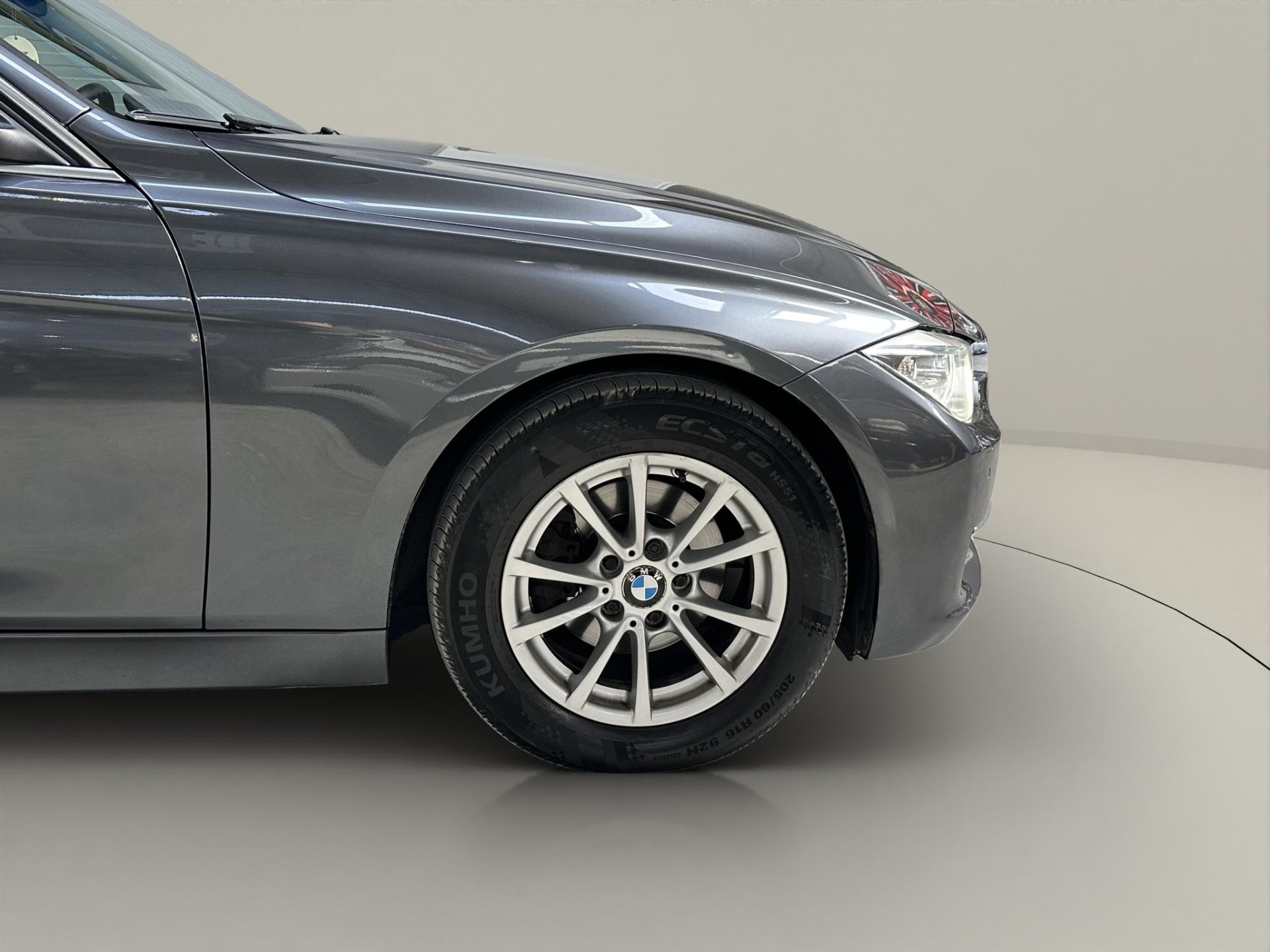 BMW Seria 3 2012 - imagine 34