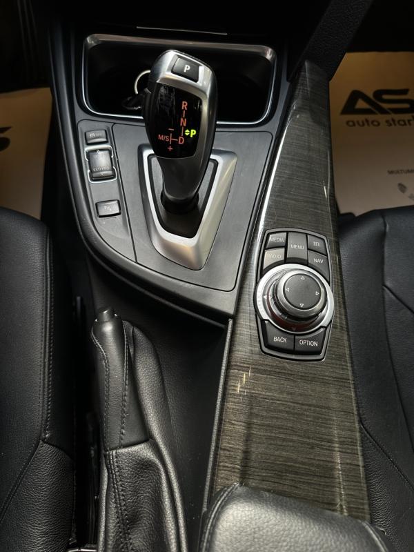 BMW Seria 3 2012 - miniatură 32