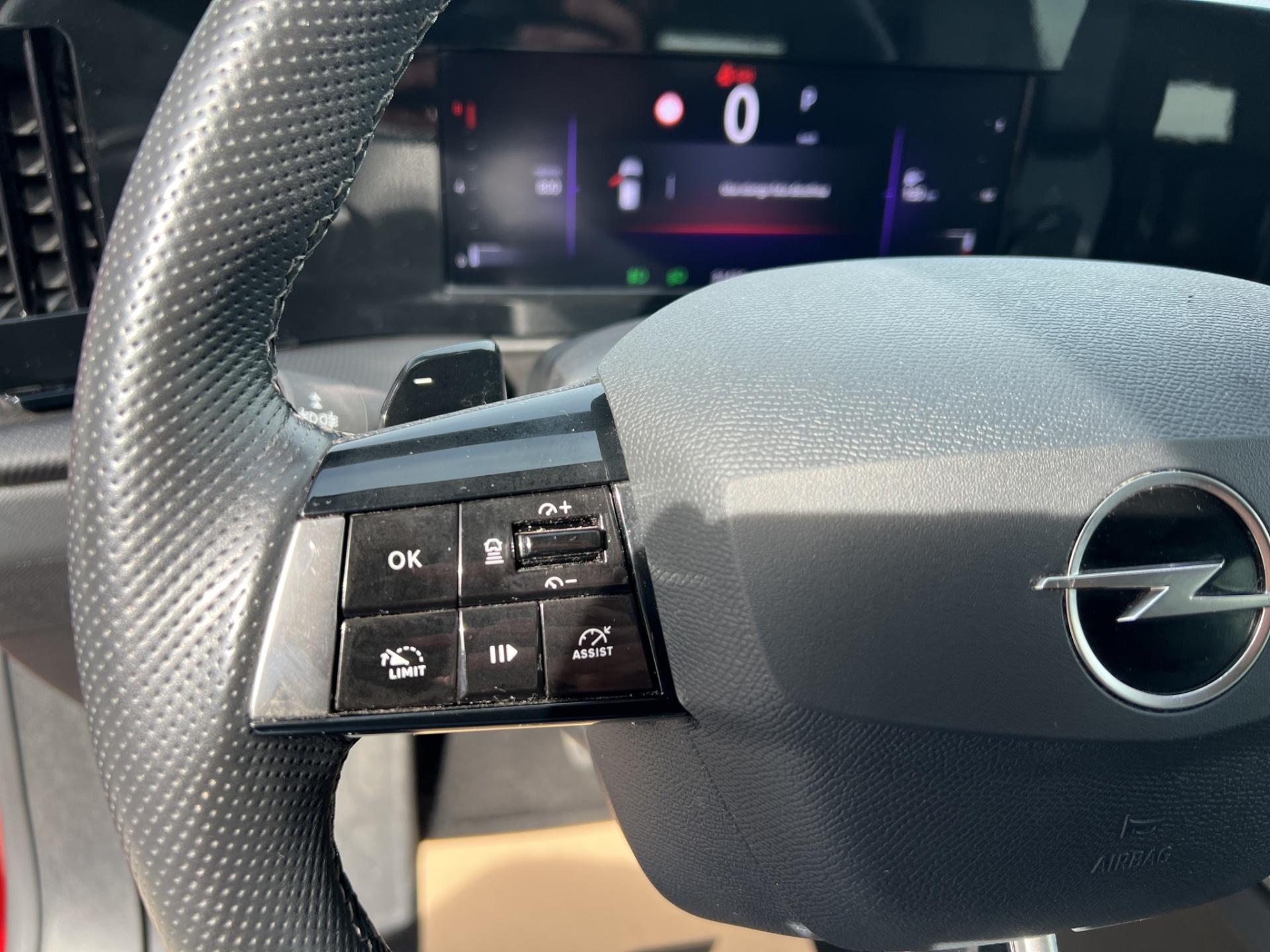 Opel Astra 2022 - imagine 25