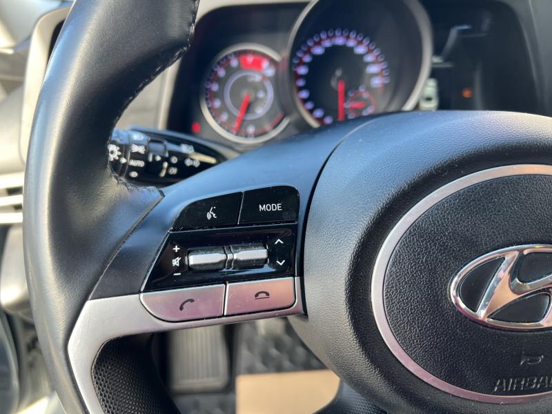 Hyundai Elantra 2022 - miniatură 25