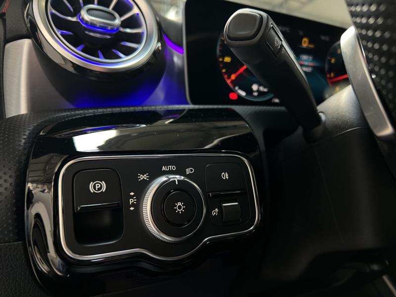 Mercedes-Benz CLA 250 2019 - miniatură 26